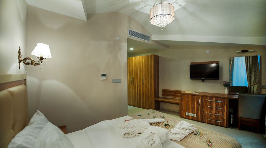 Almero Termal Hotel