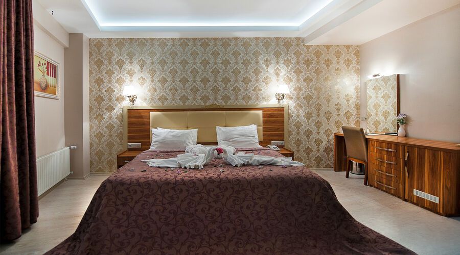 Almero Termal Hotel