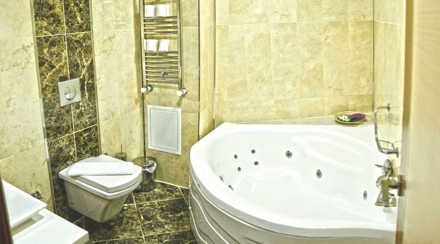 Almero Termal Hotel